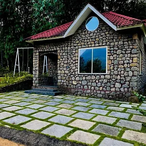 stone-house-ville.hotels-munnar.com/