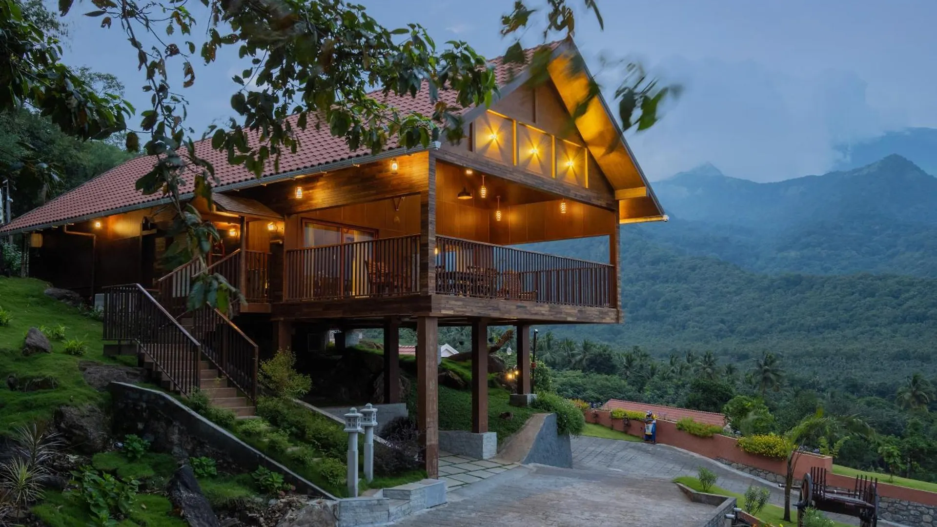 Au Revoir Wellness Resort, Malampuzha Palakkad 5*,
