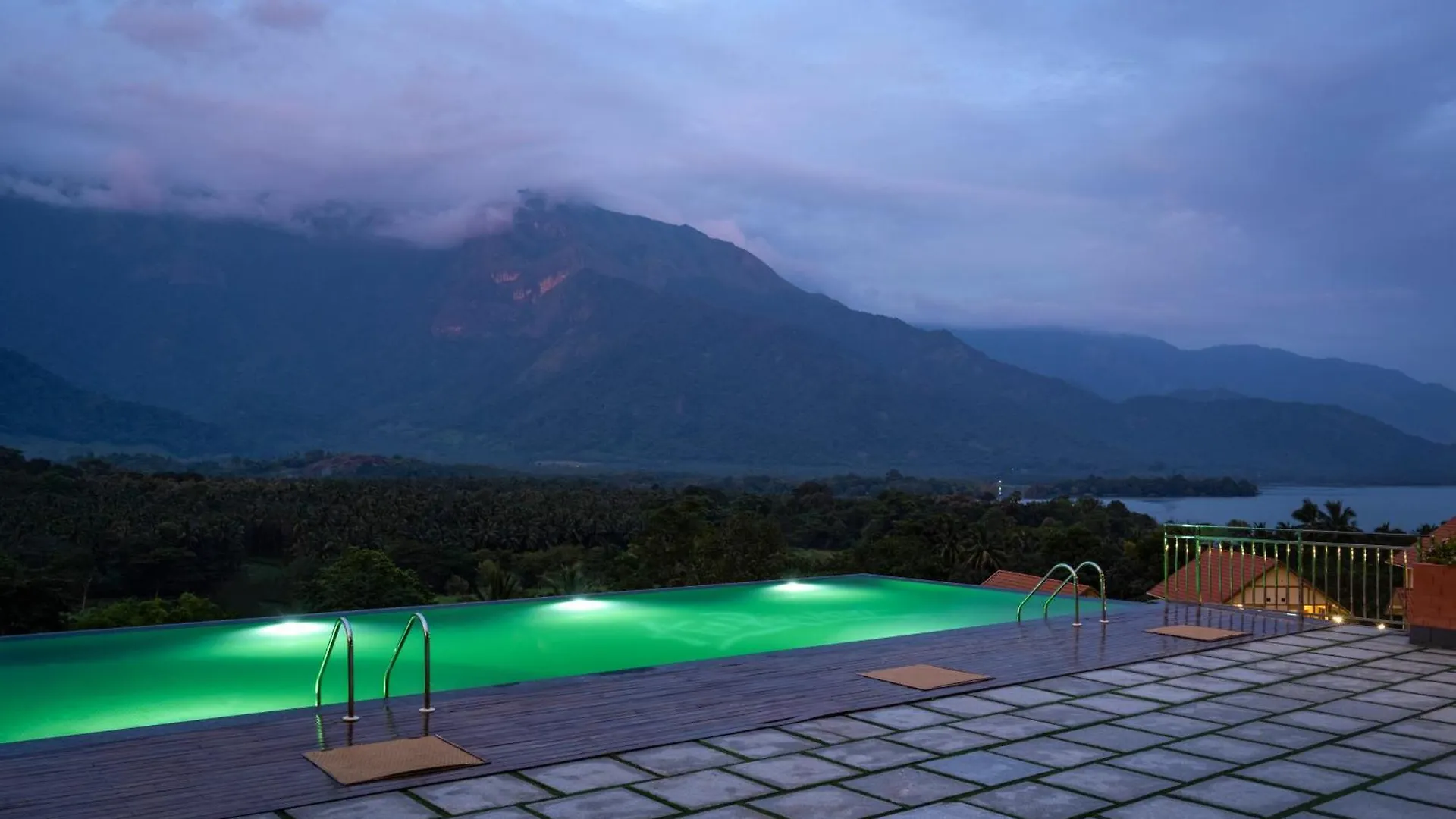 Au Revoir Wellness Resort, Malampuzha Palakkad Resort