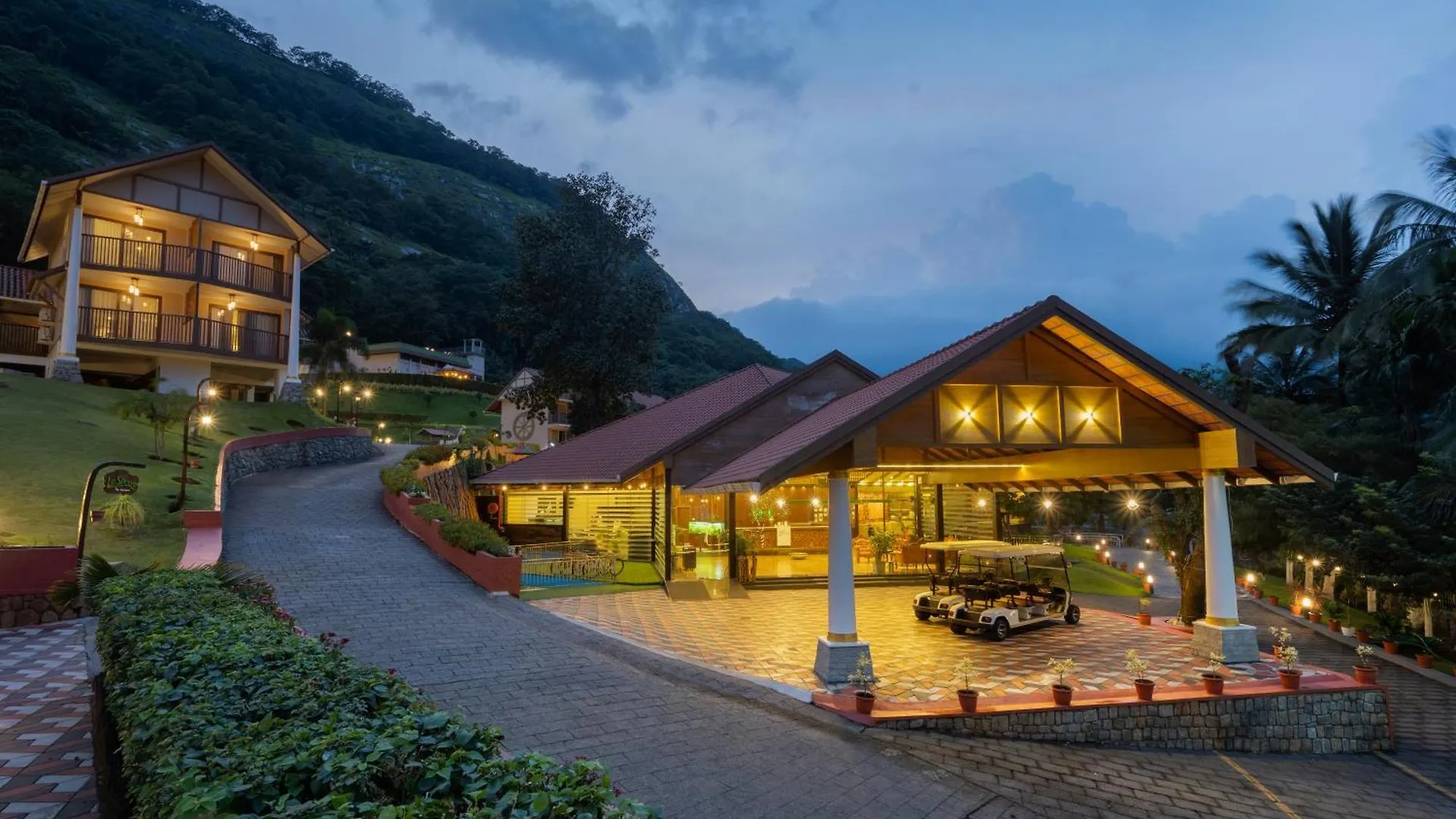 Au Revoir Wellness Resort, Malampuzha Palakkad